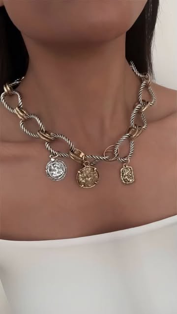 گردنبند اسپورت دخترونه