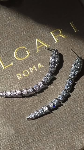 گوشواره بولگاری طرح مار با سنگ مارکیز