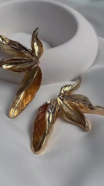 گوشواره طرح زارا